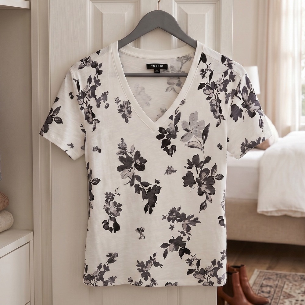 TORRID "Tea Floral" Heritage Slub V-Neck Relaxed Tee NWT Size 4X - Picture 6 of 13